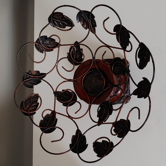 Metal Bowl / Basket - Picture 2 of 5